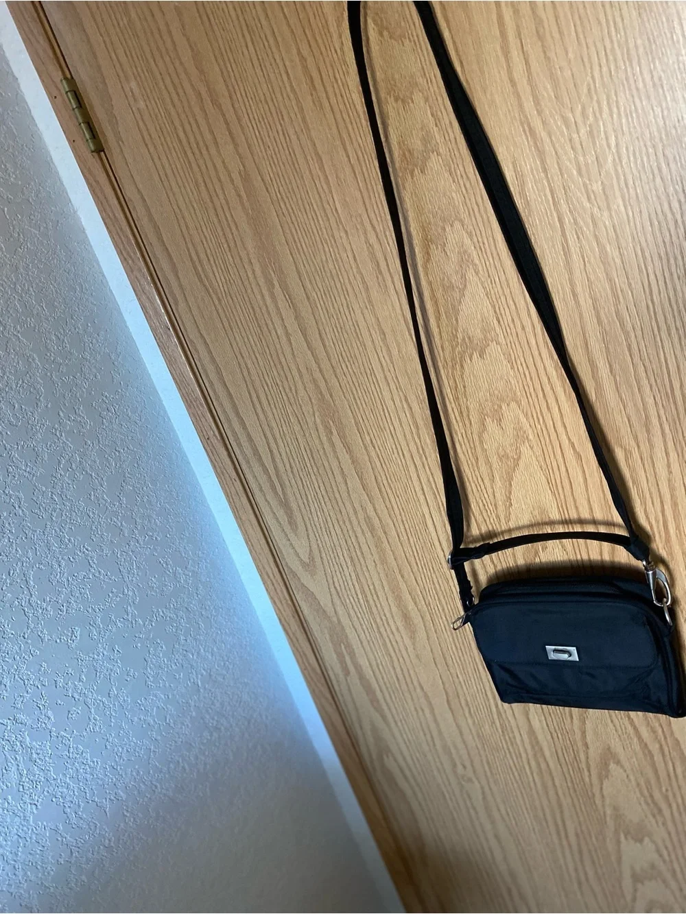 Magellan RFID-Safe Black Woman’s Crossbody Shoulder Bag